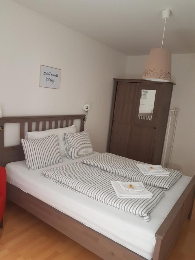 Rhii B&B Eglisau ภายนอก รูปภาพ